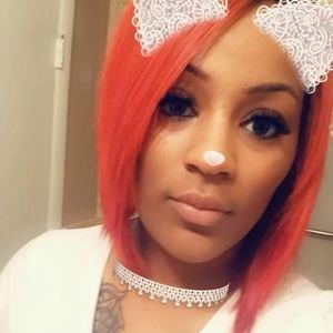 Meet your Posher, Candice